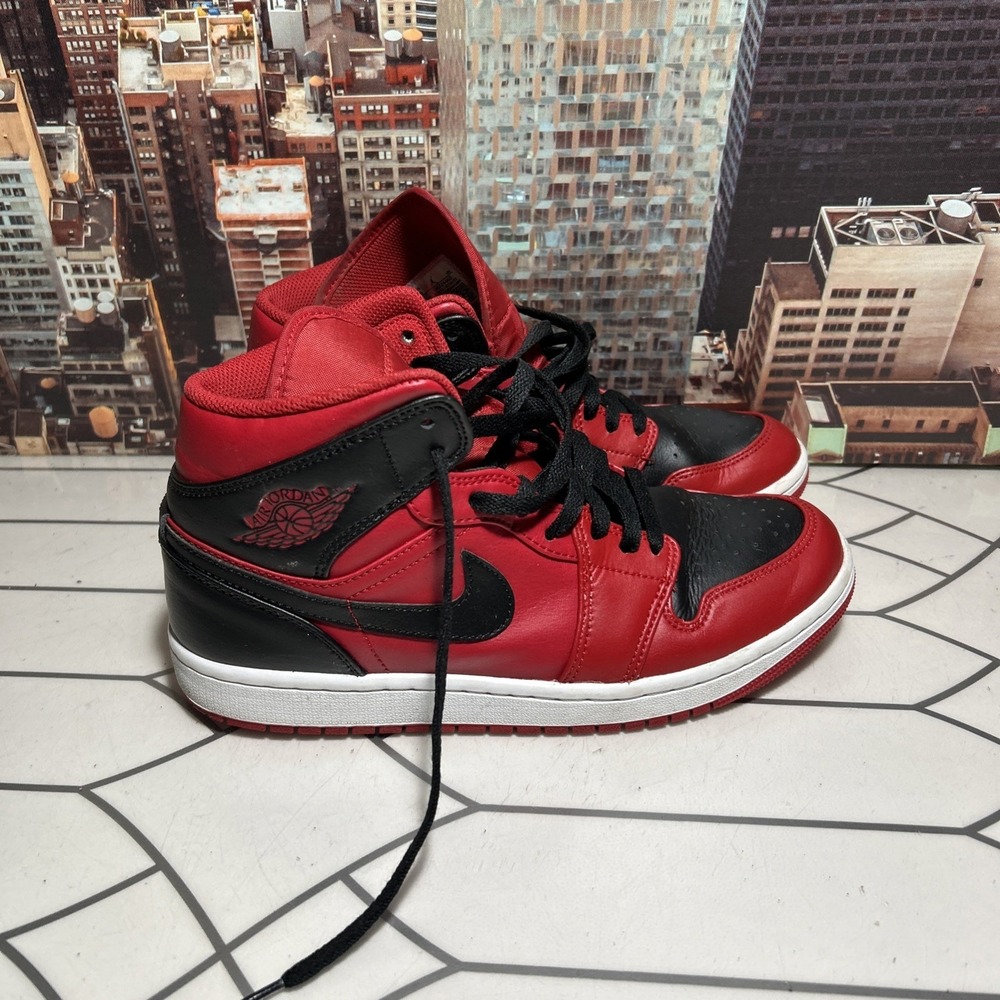 Nike Air Jordan 1 I Mid "Reverse Bred" 2022 Mens Size 8 US DS NIB 554724-660